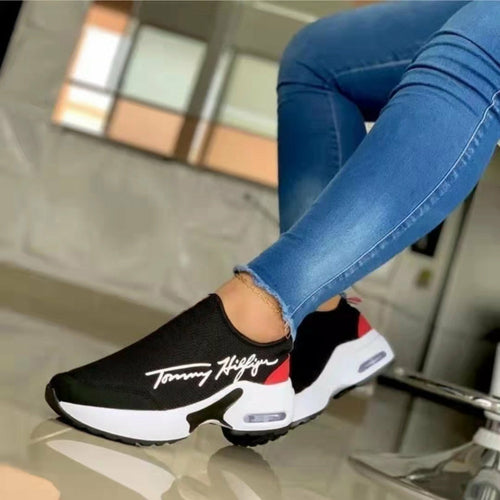 2022 Fashion Walking Sneakers